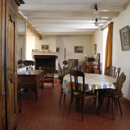 度假居 Agreable Maison De 奎米亚克